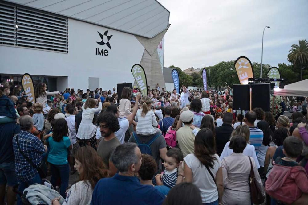 Palma brinda  y se rinde al arte, Nit de l'art