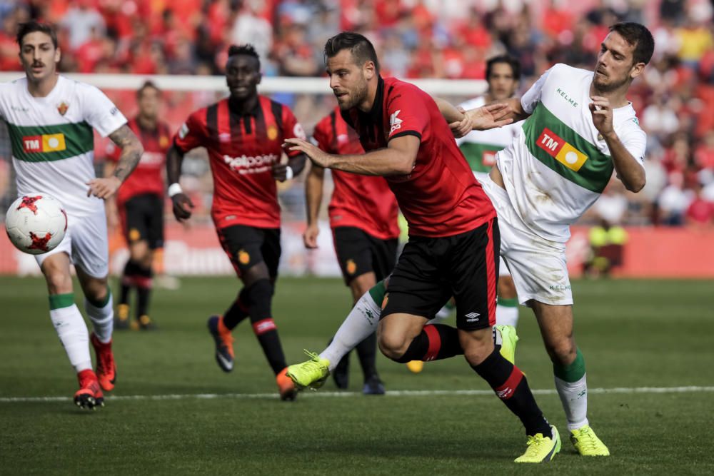 La derrota del Elche ante el Mallorca en imágenes