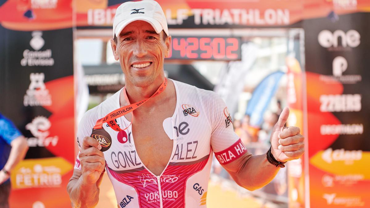 El ibicenco Dani González, reciente medallista en el Mundial Ironman de Niza