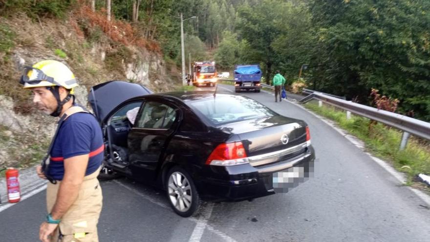 Accidente en la PO-303 de Samieira.