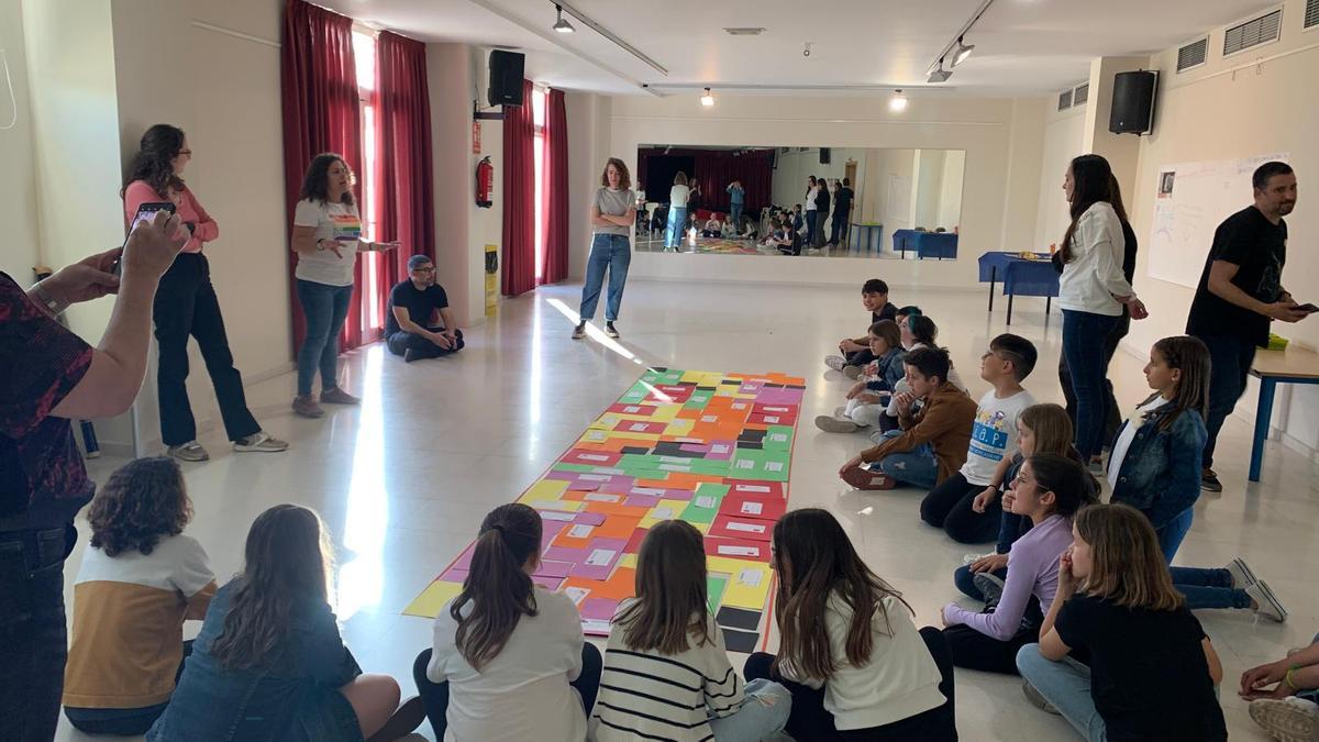 Una de las actividades de preparación en la Pobla de Farnals.