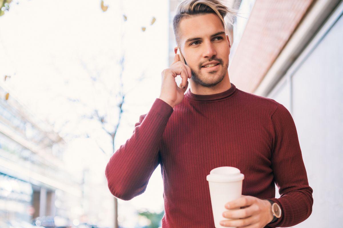 Los 5 jerséis que no dejarás de llevar a la oficina esta temporada: elegantes, suaves, y por mucho menos de lo que imaginas