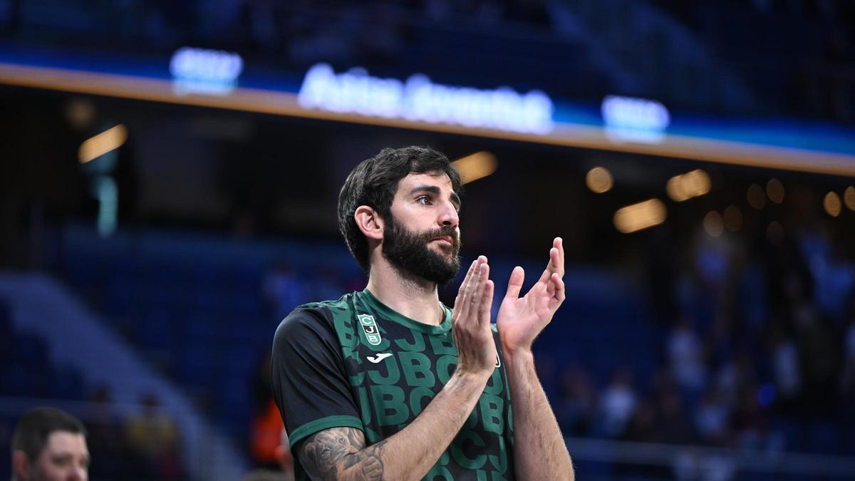 Ricky Rubio, antes de disputar un partido con la Penya.