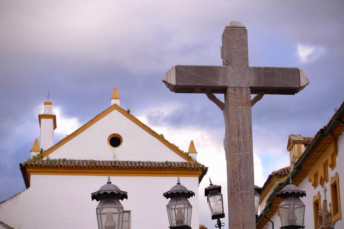 Cielos nubosos en el casco histórico de Córdoba.