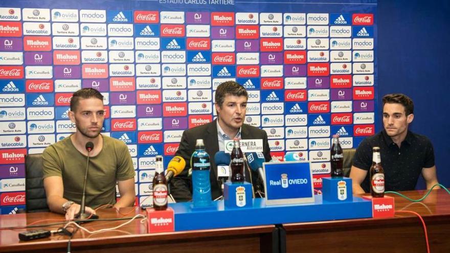 Rocha, César y Ortiz, ayer en la sala de prensa del Tartiere.