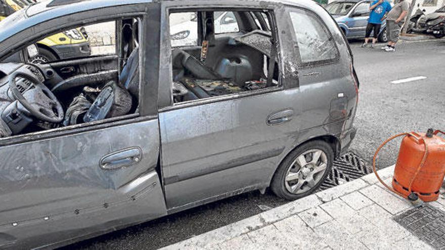 Explosión en un coche