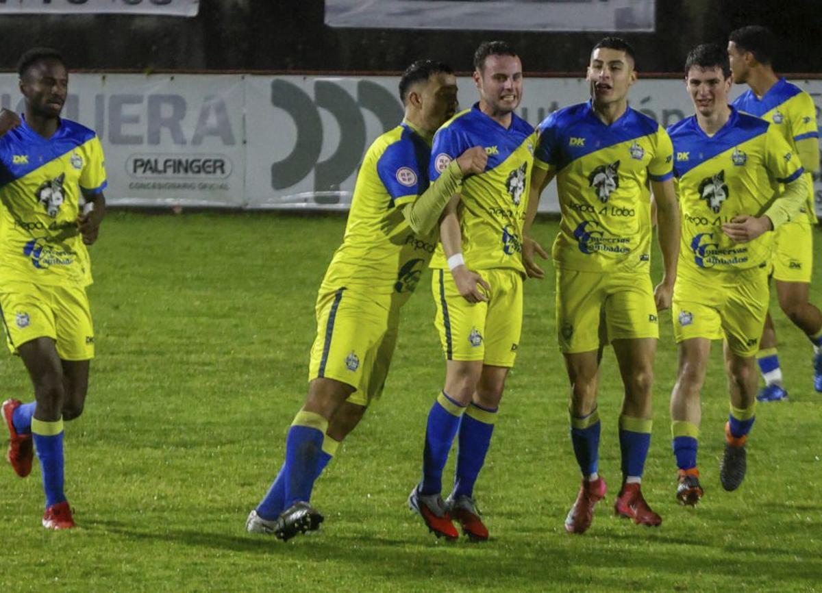 El Cambados revivirá un duelo de hace 35 años.