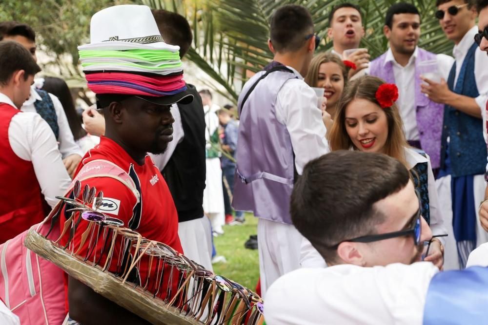 Ambiente en el Jardín de la Fama en el Bando de la Huerta