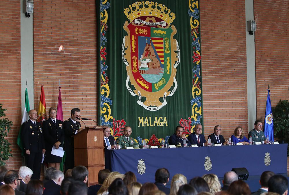 El subdelegado del Gobierno, Miguel Briones, ha presidido el acto y ha centrado gran parte de su discurso al desafío independentista en Cataluña.