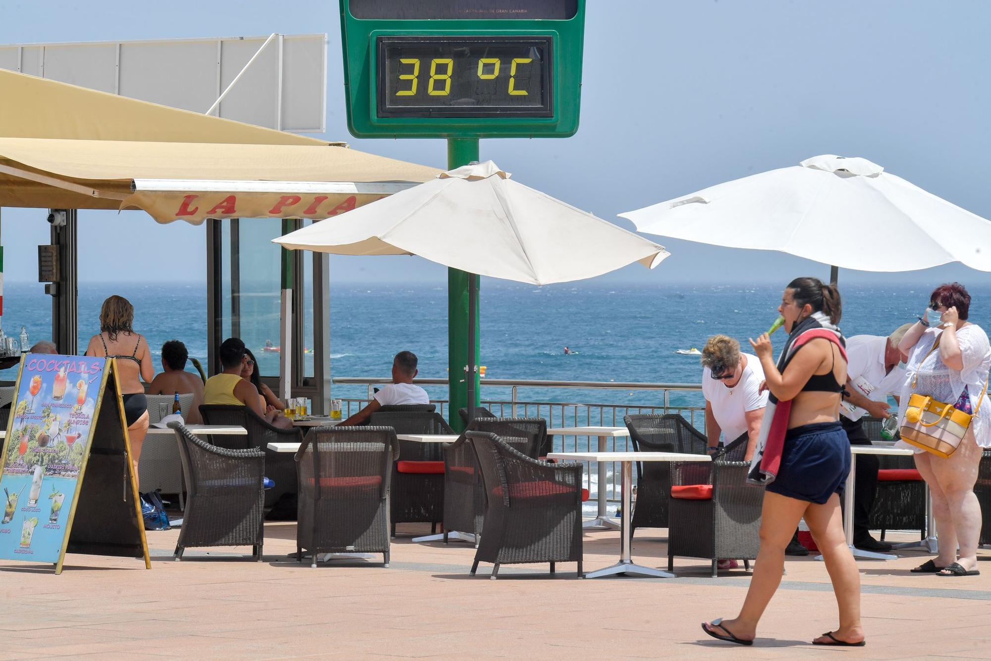 Ola de calor en Gran Canaria (16/08/2021)