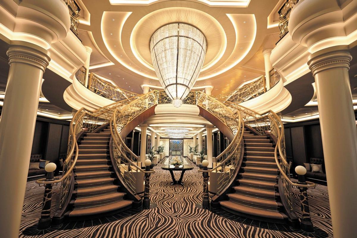 Vestíbulo (Seven Seas Grandeur)