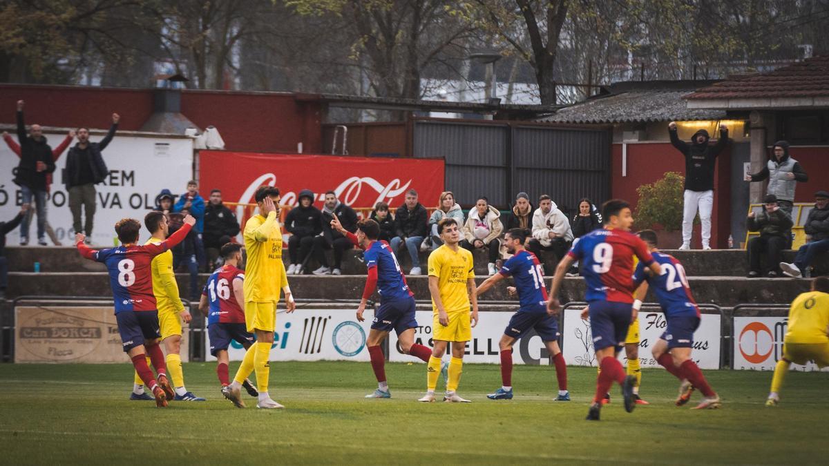 Barnils celebra el gol de la victòria