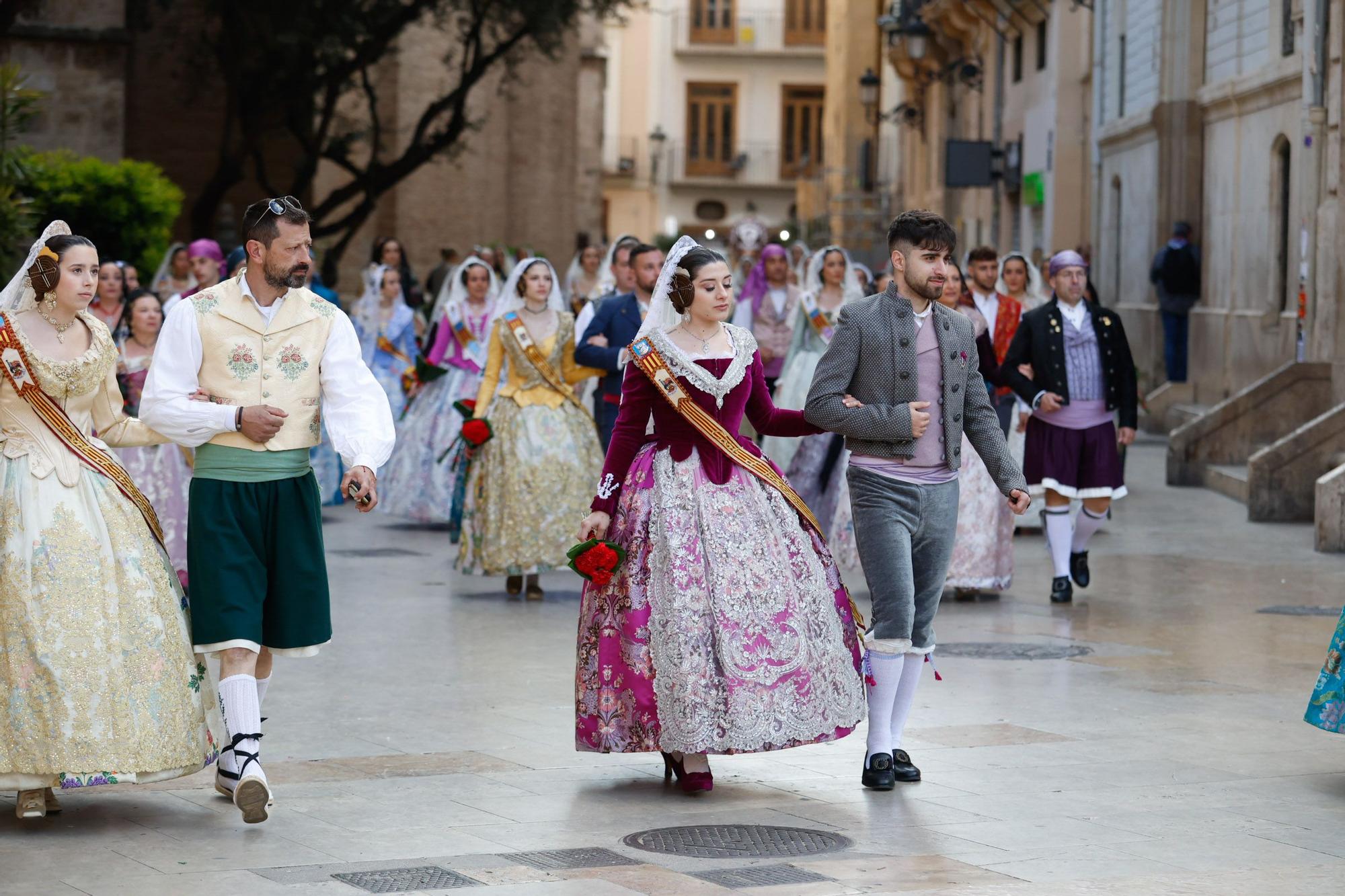 Búscate en el primer día de la Ofrenda en la calle San Vicente entre las 17:00 y las 18:00