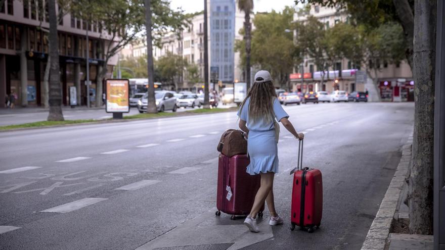 El Ayuntamiento se abre a ampliar la prohibición del alquiler turístico a chalets en Palma