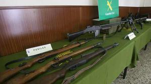Descobert un Barcelona un arsenal d’armes de la Guerra Civil.