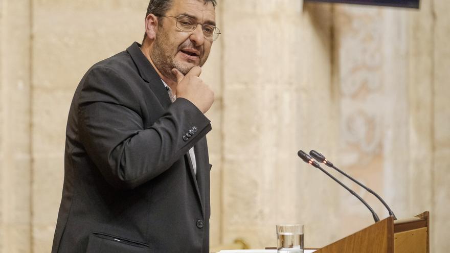 El Parlamento andaluz pide a la Junta el cese de Braulio Medel y de López Nieto