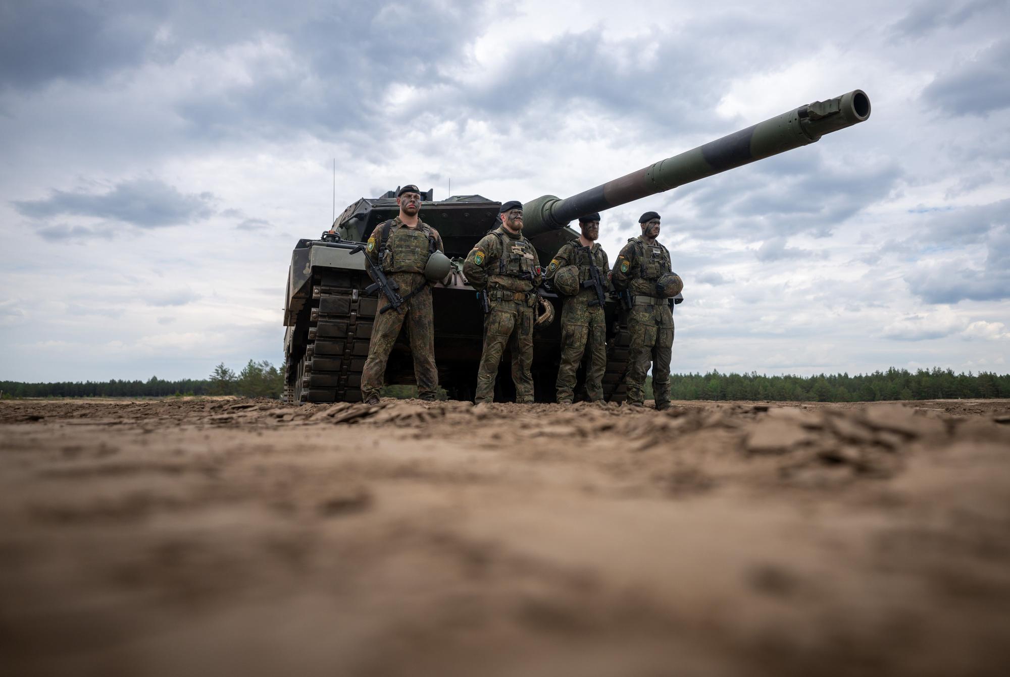 Tanque Leopard 2 del ejército alemán en Lituania