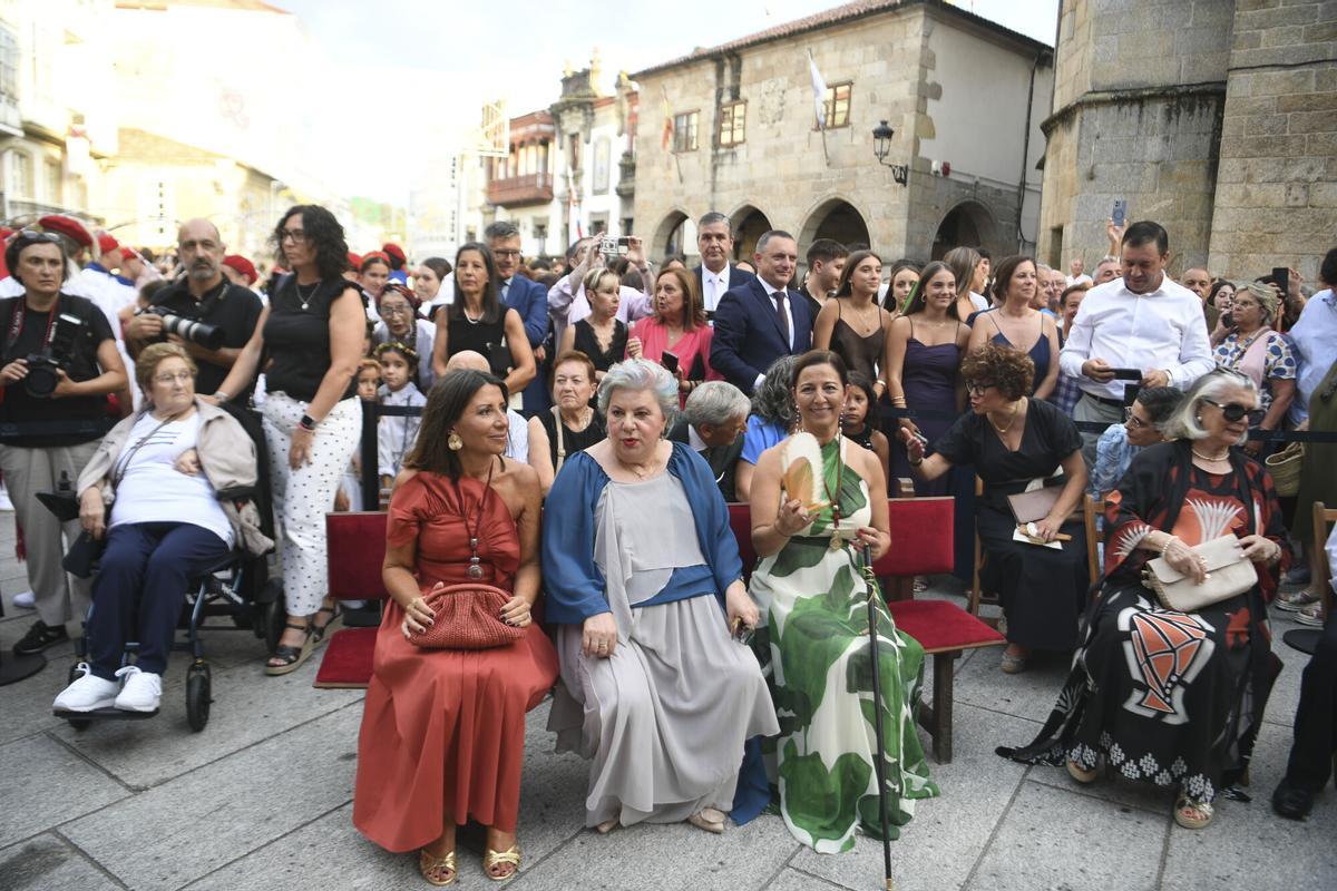 Betanzos abrió sus fiestas de San Roque con el pregón de Dolores Vázquez y el nombramiento de la representante Betanzos abrió sus fiestas de San Roque con el pregón de Dolores Vázquez y el nombramiento de la representante