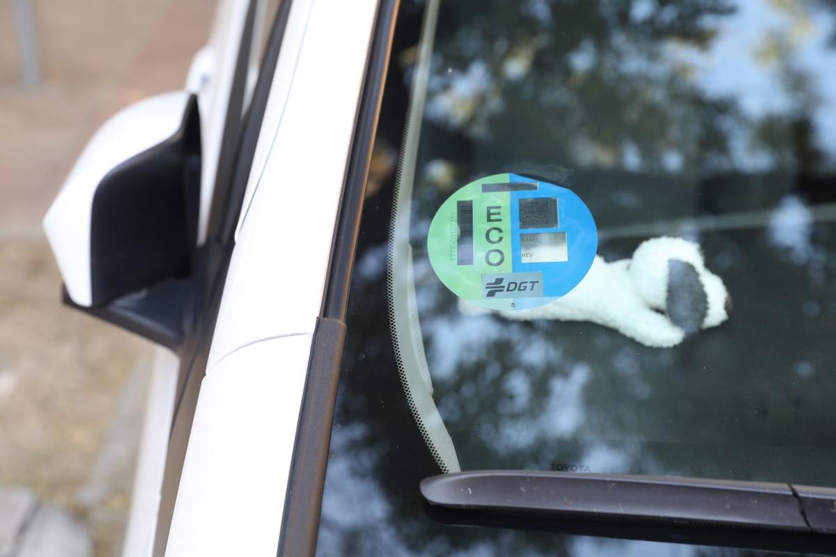 Desde este lunes, particulares y profesionales pueden tramitar nuevas subvenciones vinculadas a la compra de vehículos de bajas emisiones, la sustitución de sistemas de climatización obsoletos y la instalación de puntos de recarga para vehículos eléctricos