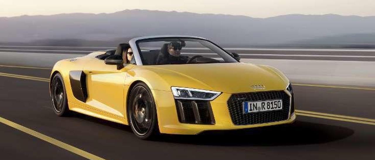 El Aud R8 Spyder desarrolla una potencia de 540 CV. // FDV