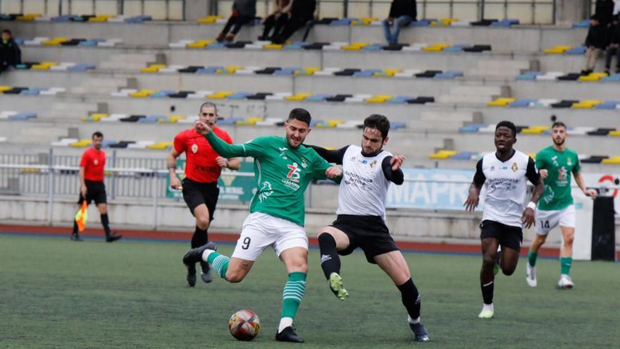 El imparable goleador de moda del fútbol asturiano: &quot;Va por rachas&quot;