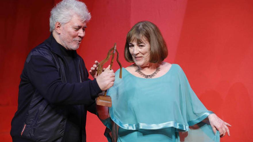 Pedro Almodóvar y Carmen Maura, juntos de nuevo