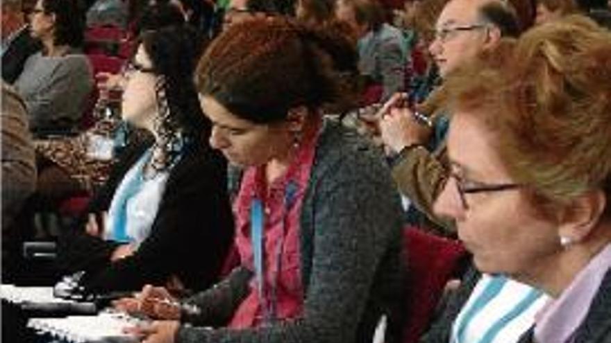 Assistents al congrés sobre malalties respiratòries. S&#039;acabarà avui