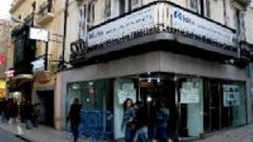 Interactuar Distribución Dormitorio Inditex abrirá en la calle Menacho la tienda de ropa interior Oysho - El  Periódico Extremadura