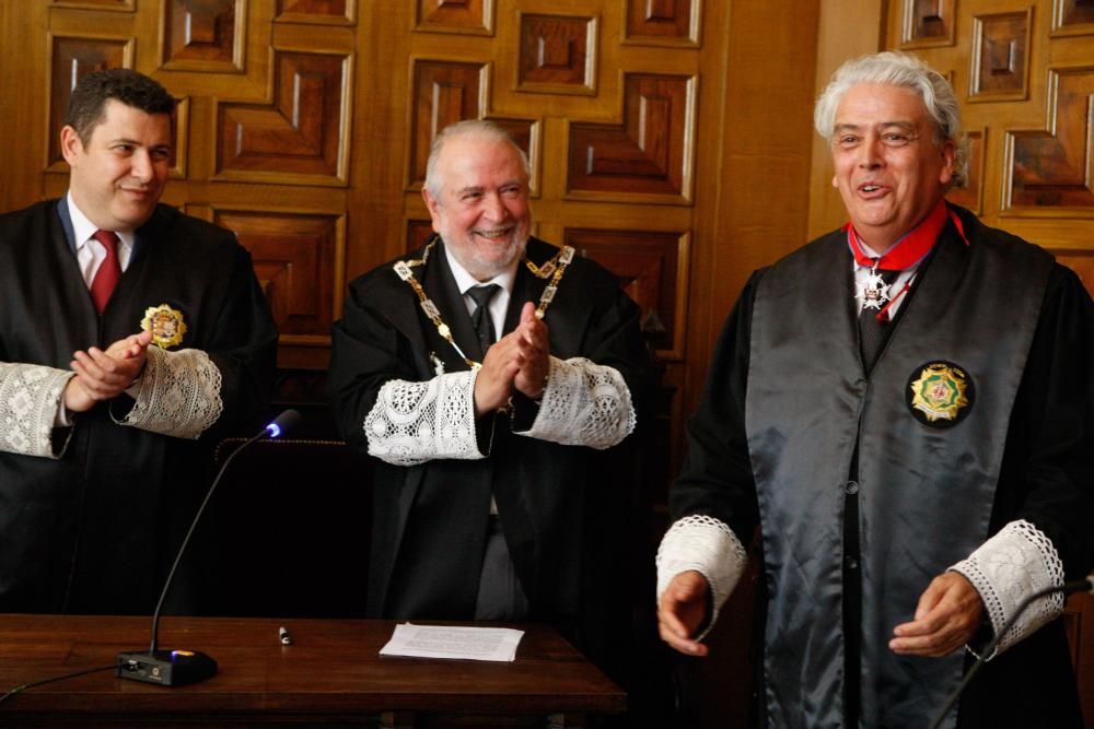 Martín Uña recibe la Cruz de San Raimundo