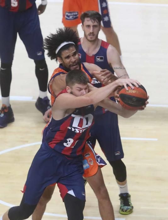 Valencia Basket Club vs TD Systems Baskonia . PlayOff