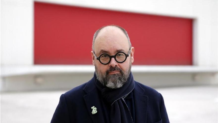 Ruiz Zafón: «Ni siquiera sé si iría a votar en el referéndum catalán»