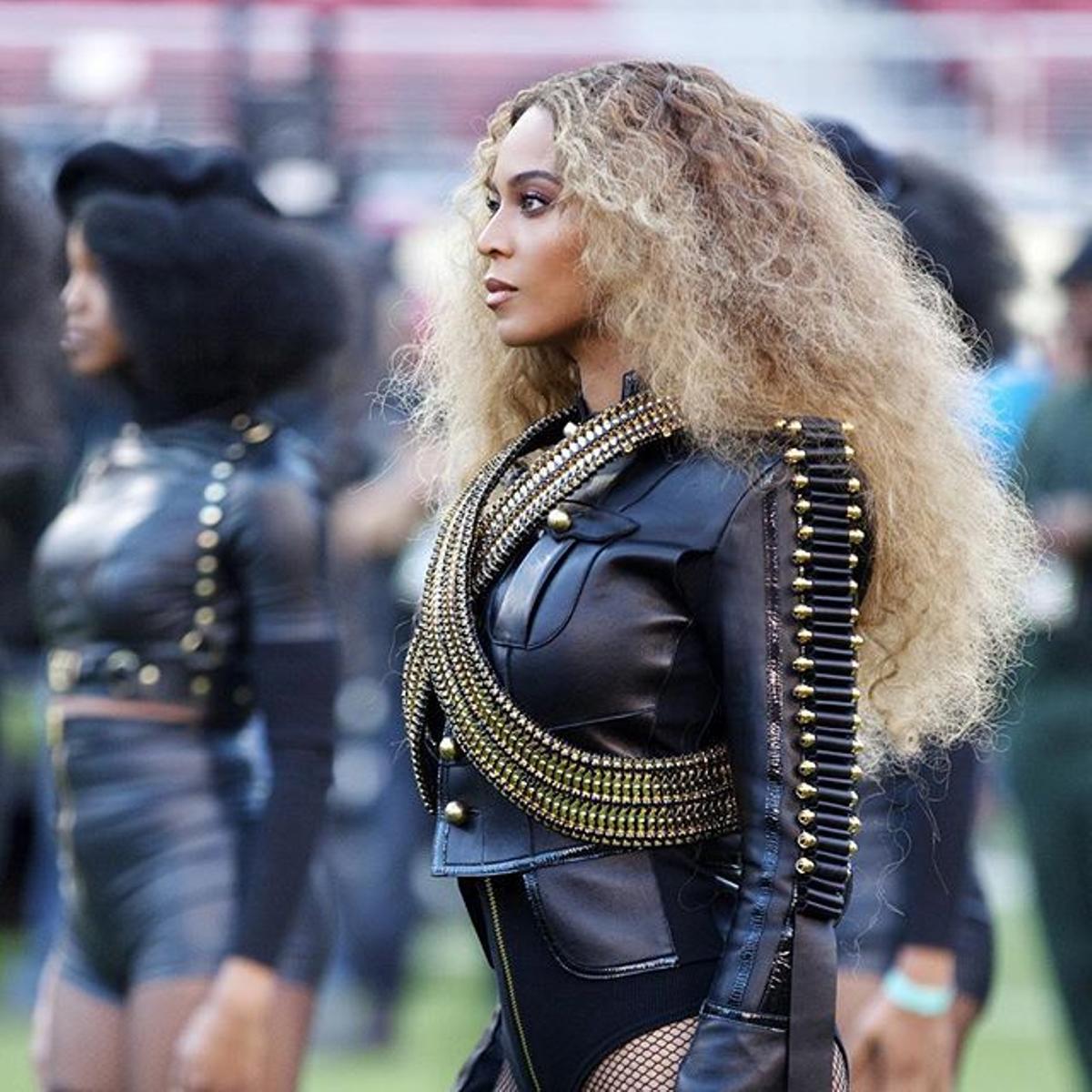 La chaqueta de Beyoncé en la Super Bowl