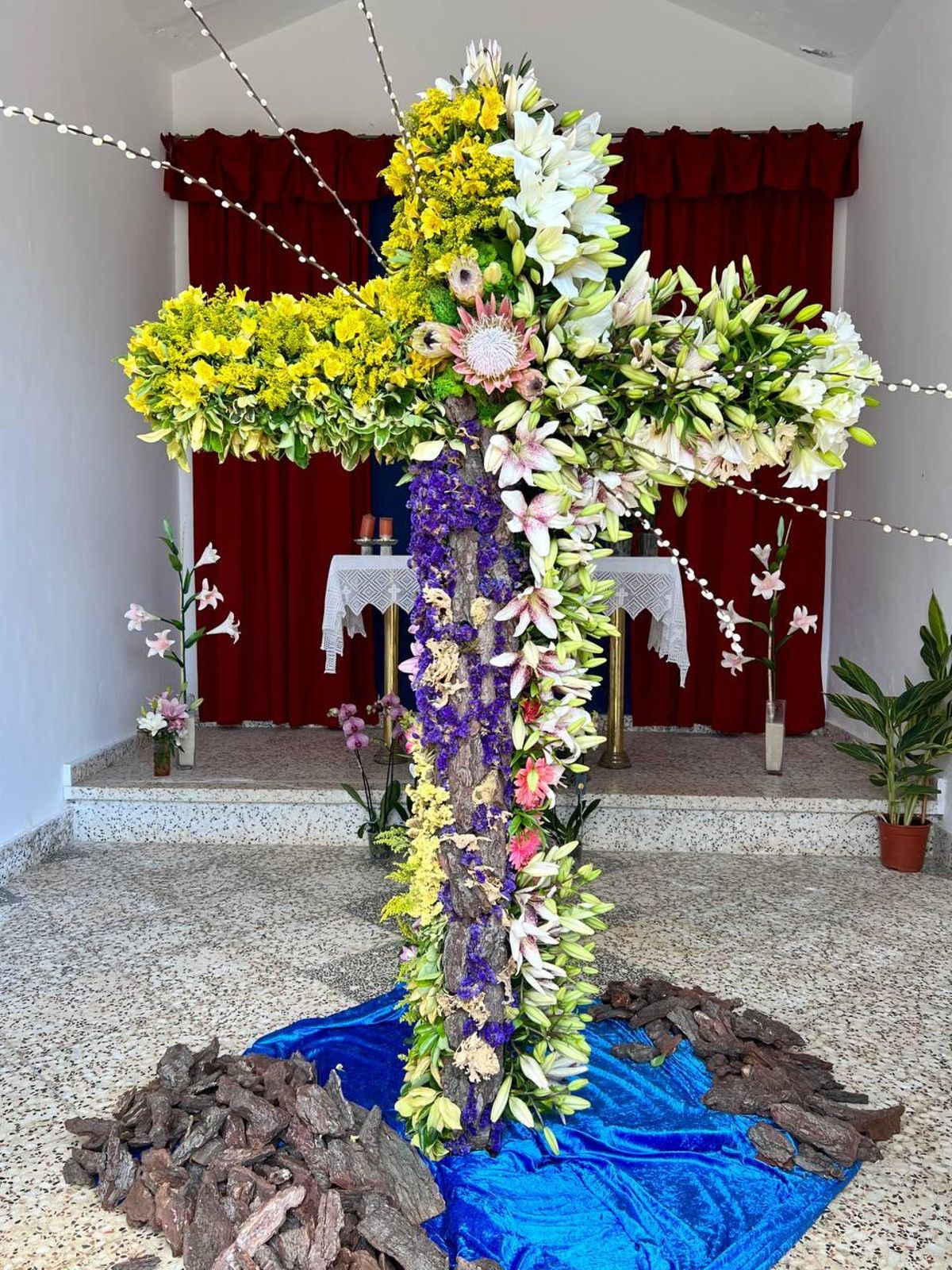 Cruz ganadora, obra de Aryday Martínez, para La Gallega.