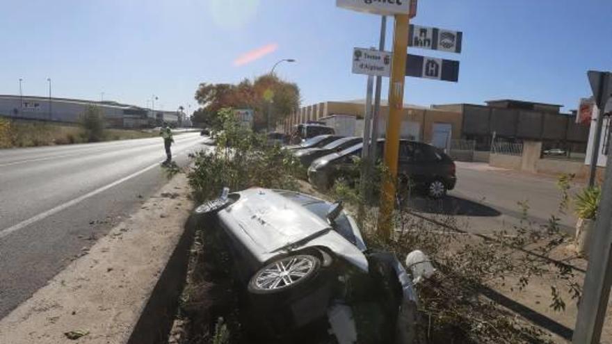 Accidente con 2 heridos en Alginet