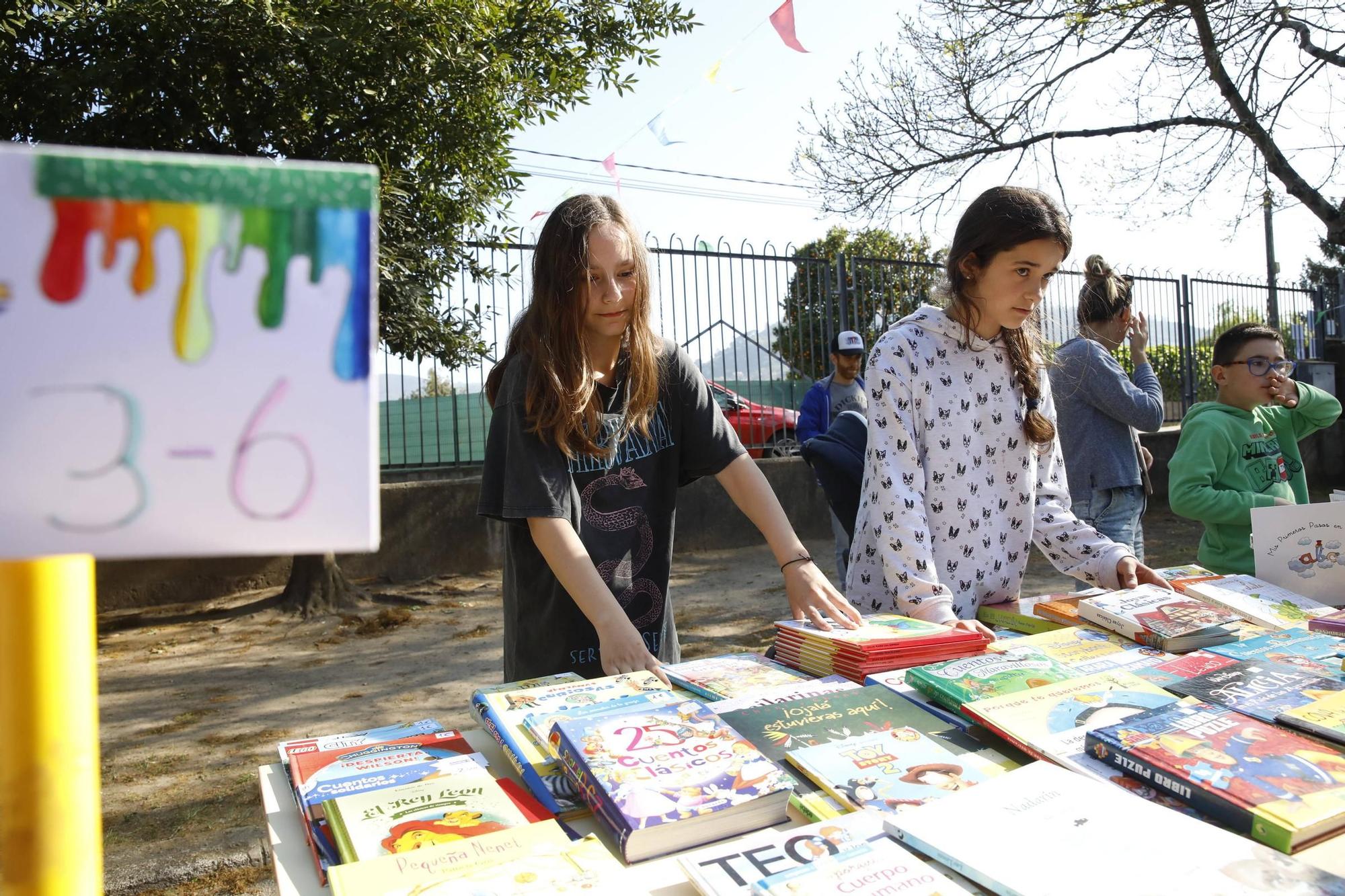 En imágenes: El colegio Jacinto Benavente disfruta de su primera feria del libro