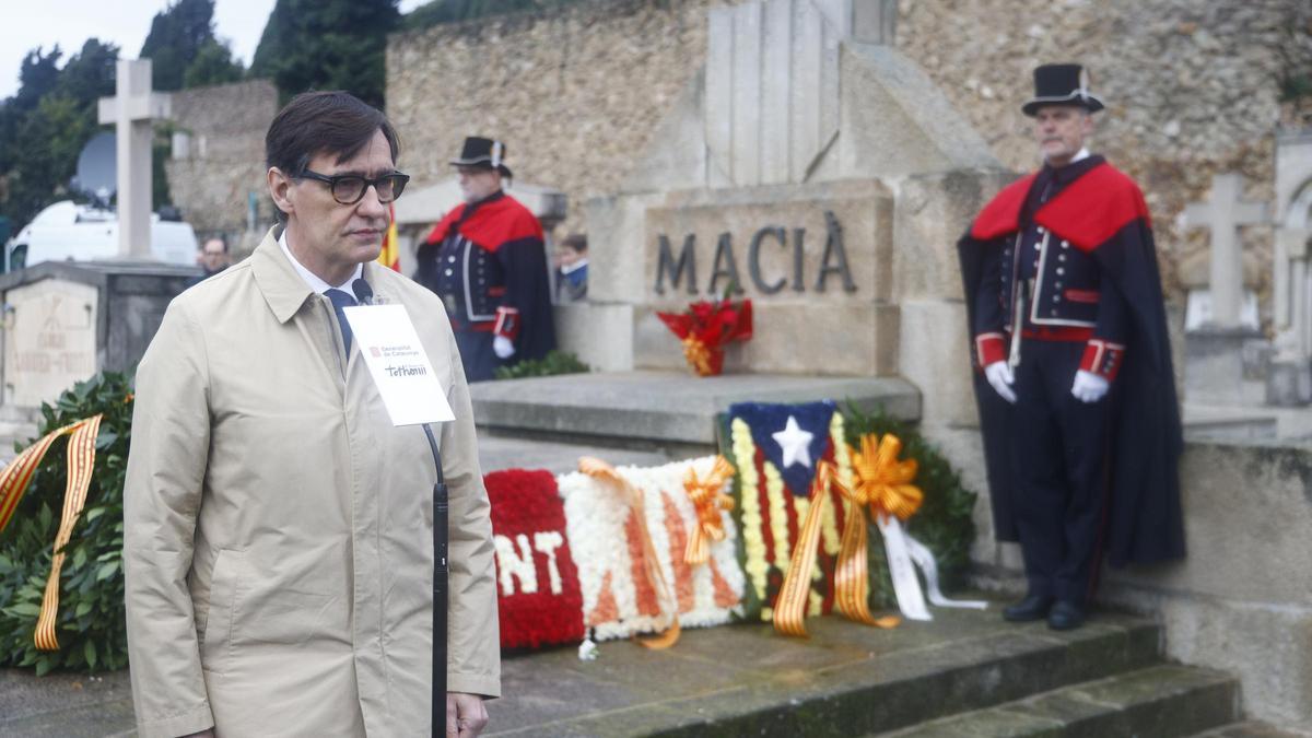 Illa receta "esperanza, confianza y optimismo" y aboga por una Cataluña integradora