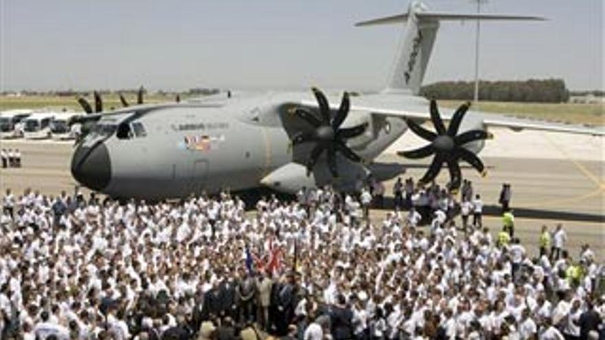 El Rey inaugura el nuevo Airbus A400M