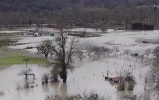 Bueño está más cerca de tener una playa fluvial: comienzan los estudios para proteger a Ribera de Arriba de las riadas