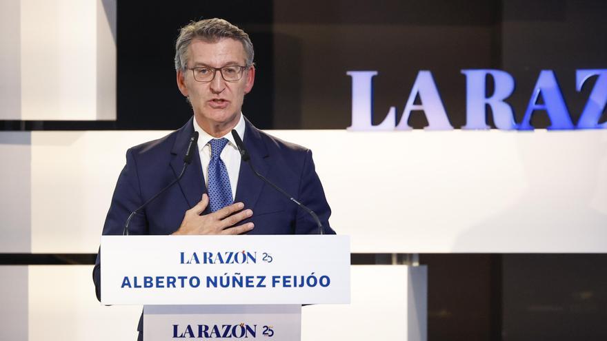El presidente del PP, Alberto Núñez Feijóo, participa en el encuentro organizado por La Razón.
