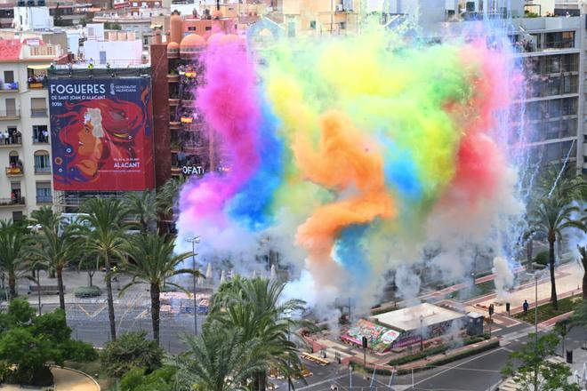 Las mejores imágenes de la mascletà del viernes 19 de junio