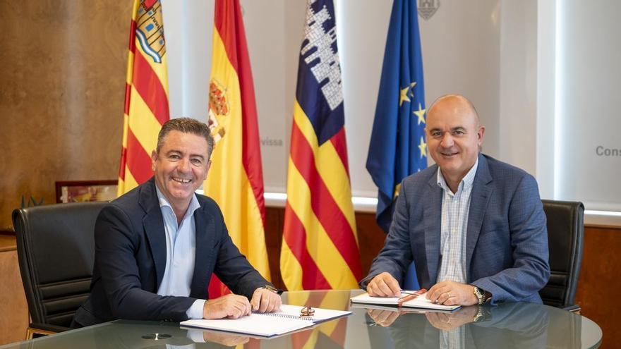 El Consell de Ibiza reclama al Gobierno más personal para los servicios públicos: &quot;O contratan más plazas o el caos&quot;