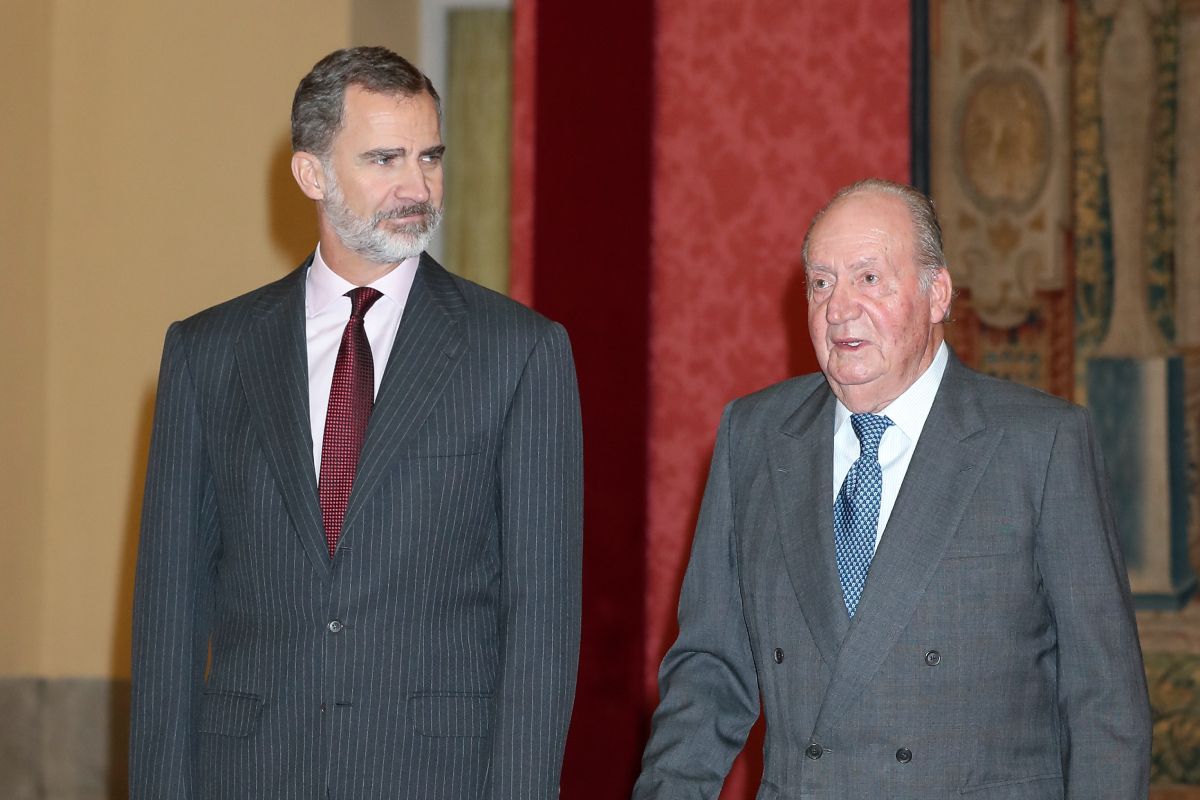 El rey Felipe VI y su padre, el rey emérito Juan Carlos I