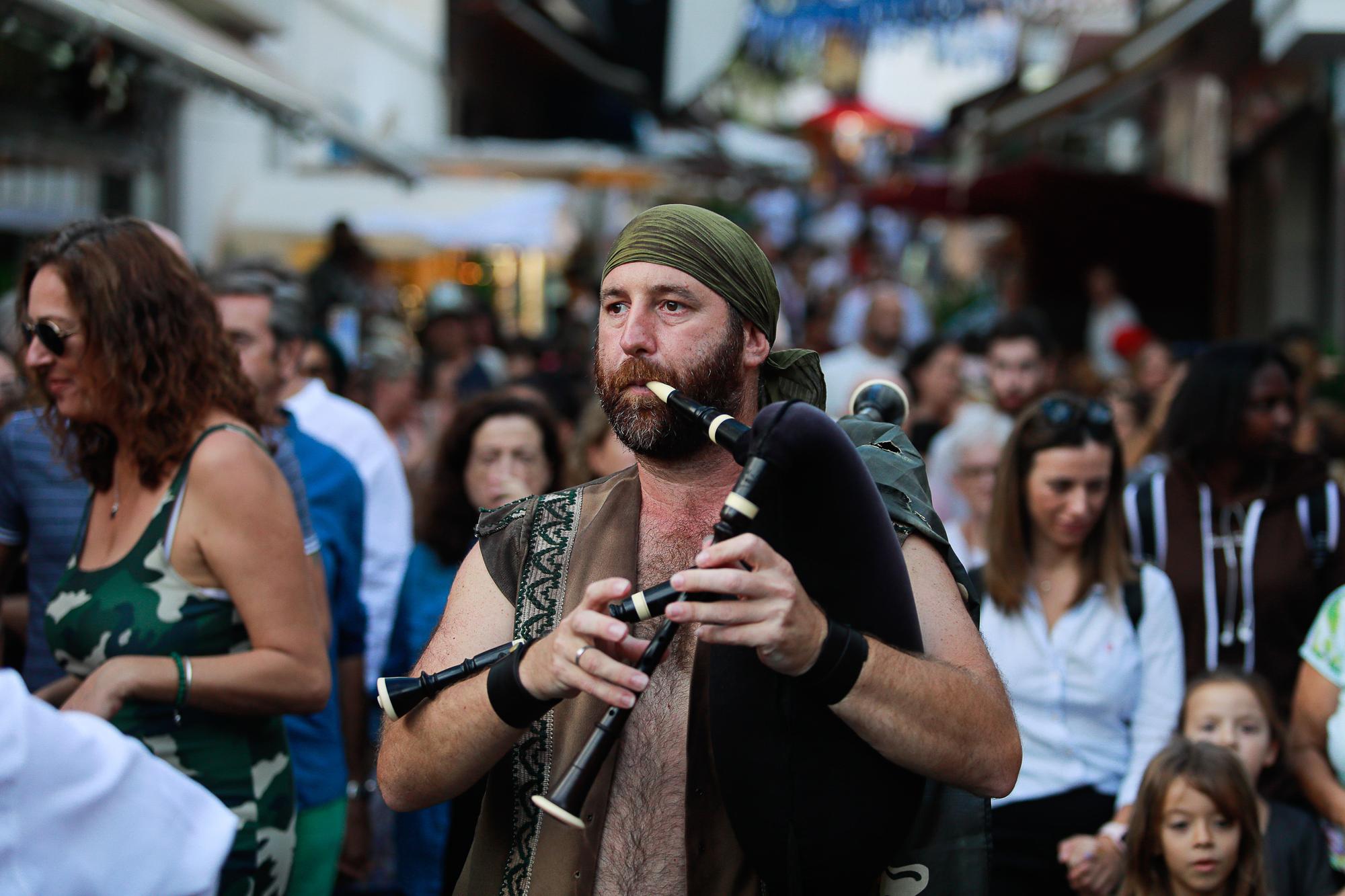 Las imágenes de la primera jornada de la Fira Marinera Medieval de Sant Antoni