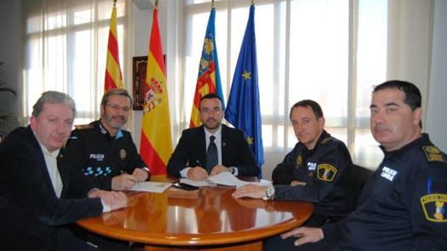 Vila-real y Puente Genil suman sinergias para impulsar la formación de la Policía Local