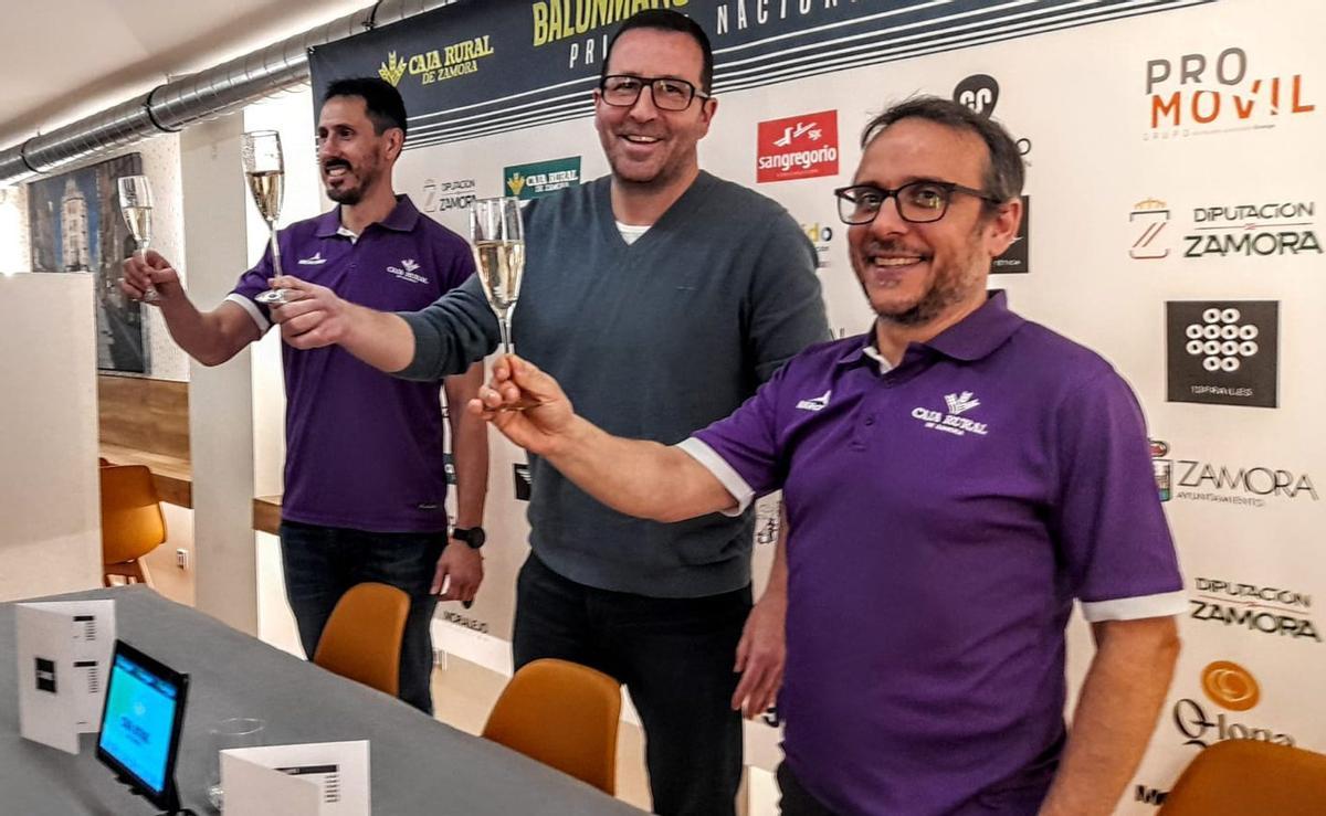 El Balonmano Zamora comienza a luchar por ser anfitrión en la fase de ...