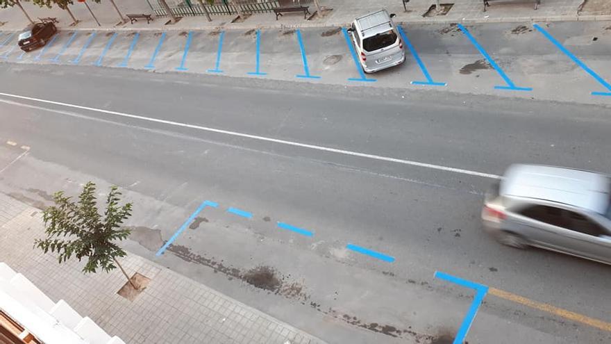 Una de las nuevas calles donde se pintarán de azul las plazas para estacionar, en una imagen difundida por el PP. .