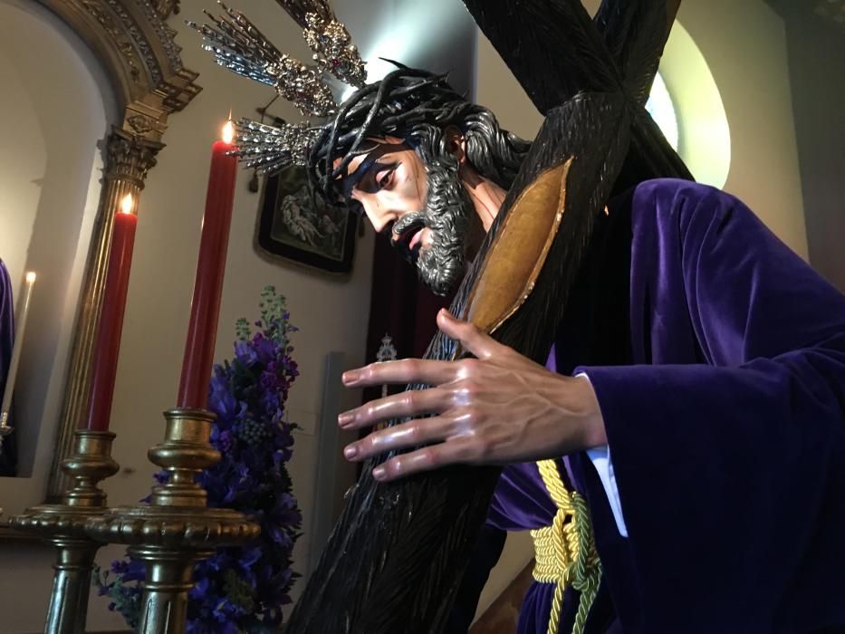 El Nazareno de los Pasos está expuesto en besapié en San Lázaro.