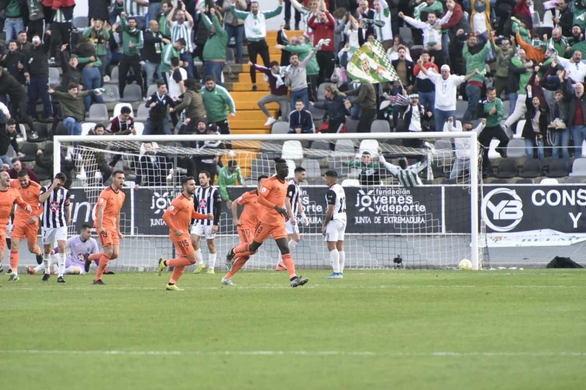 Las imágenes del Badajoz-Córdoba CF