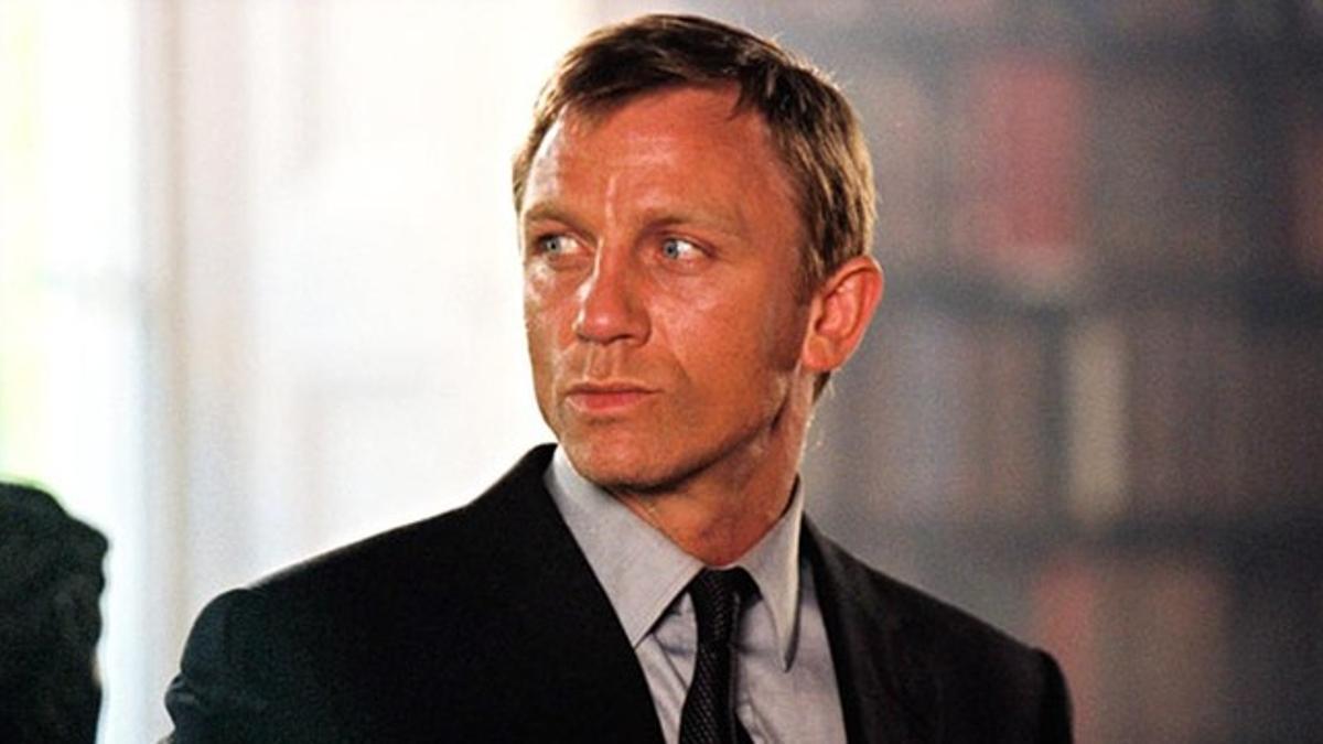 Daniel Craig