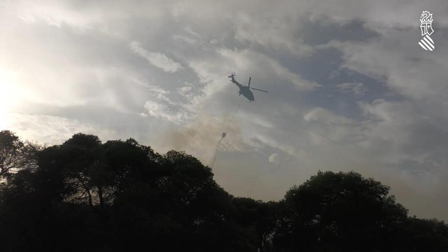 Así han sido los trabajos de extinción del incendio de El Saler este jueves